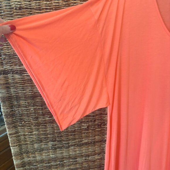 N Natori Maxi V-Neck Nightgown Coral XL NWT - Picture 2 of 5